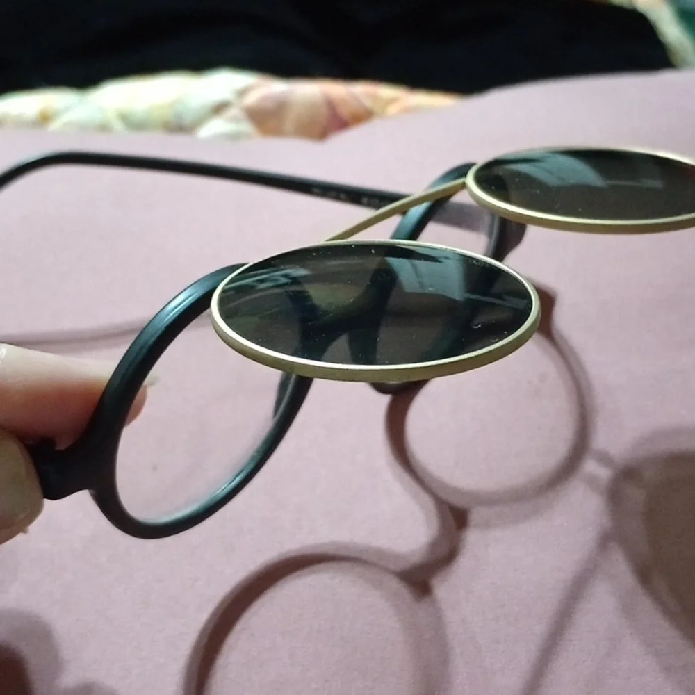 Flip shade retro sunglasses, very cool